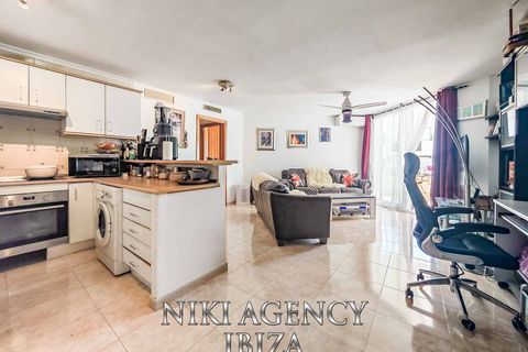 Penthouse i Cala de Bou, Ibiza, Cala de Bou - € 340 000 | Ref: AVE108 - foto 16